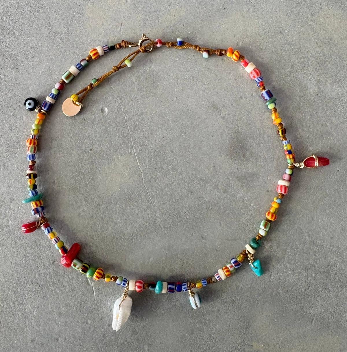 Bracelet de cheville Gris-gris Perles africaines Turquoise Corail Œil Coquillage Heishi
